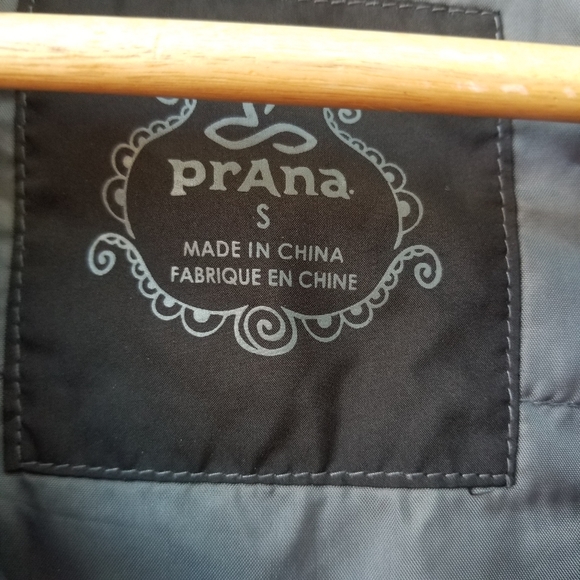 Prana Women's Asymmetrical Black Zip Jacket, Small - Picture 4 of 9